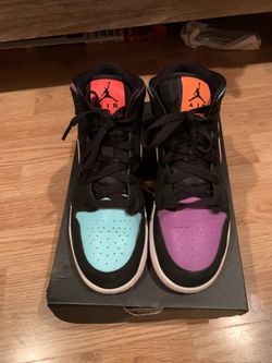 Jordan’s size 51/2 $90