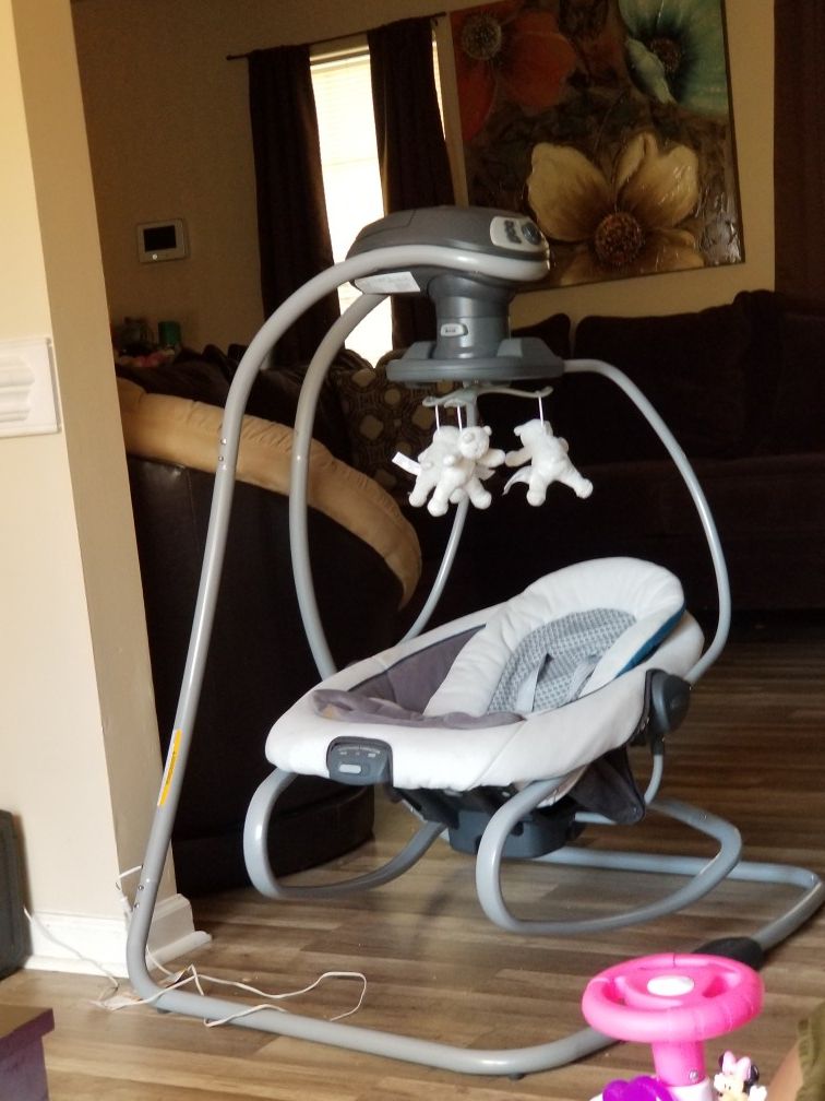 Graco baby swing