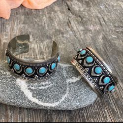 Oriental boho bracelet with turquoise, Bohemian heap cuff, Berber ethnic jewelry, Tuareg jewelry, bangles afghan.