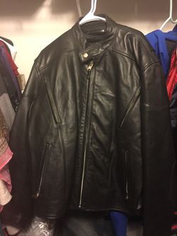 Wilson:Black biker jacket