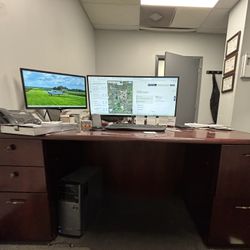 Office Desk, Cherry Wood, Free