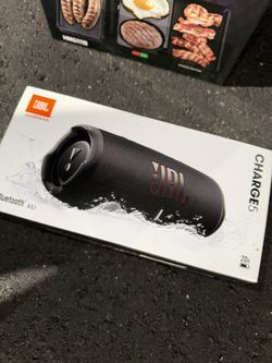 JBL Charge 5 Speaker