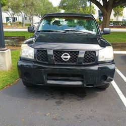 2004 Nissan Titan