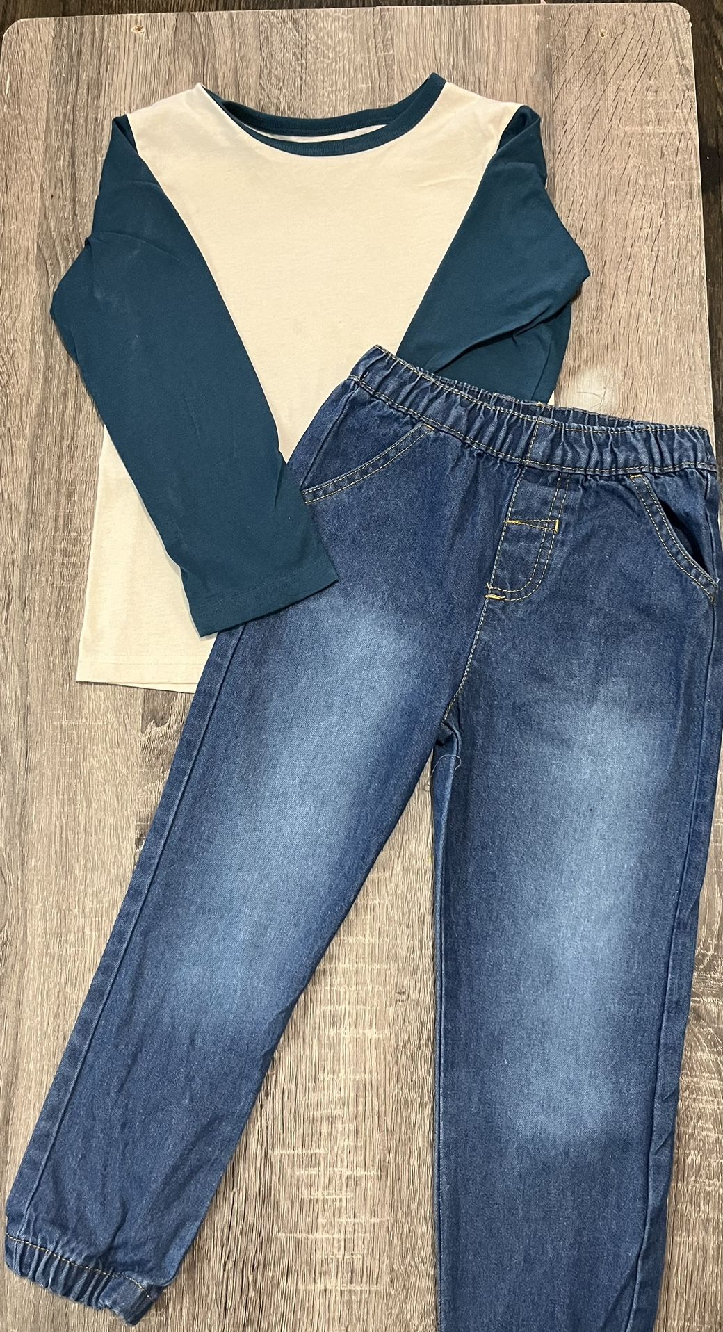 Kids Outfit: Long Sleeve Shirt & Denim Joggers