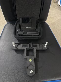 Garmin R10 Approach Golf Launch Monitor Simulator like new