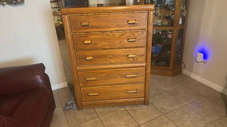 5 dresser cabinet