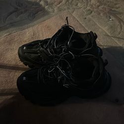 Balenciaga Tracks Size 13 (READ DESCRIPTION )