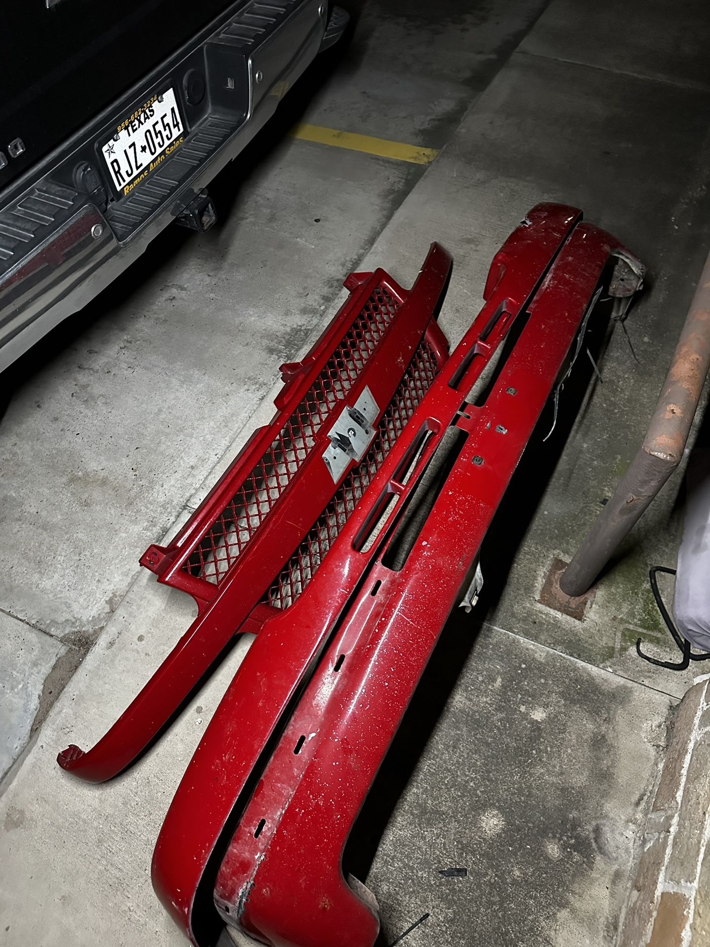 99-02 Chevy Silverado HD Front End