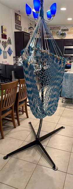 Hanging Tope Chair with Stand