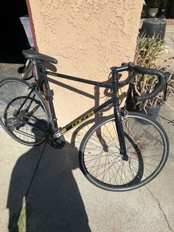 Fixie/gear road bike