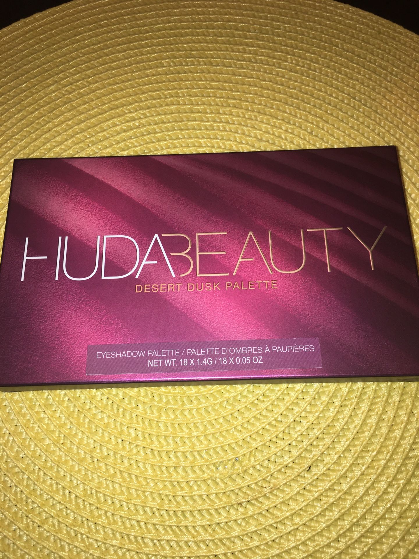Huda Beauty Dessert Dusk Palette