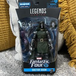 Doctor Doom Marvel Legends Action Figure