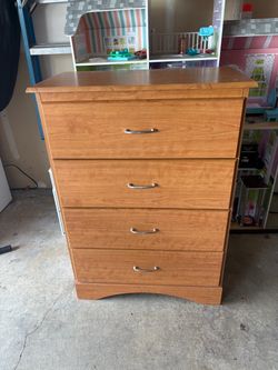Dresser