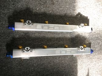 Billet fuel rails with 8an fittings