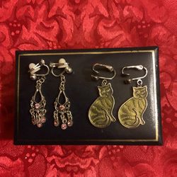 SilverTone Dangling Clip On Earrings 