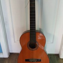 HOHNER 392374 ACOUSTIC GUITAR VINTAGE SOLD AS IS.