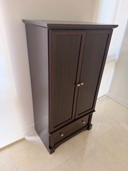 Storage cabinet for clothing or??