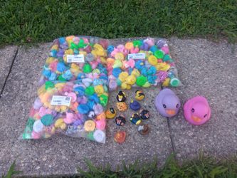 Small Rubber Ducks.( Bulk) (300+)