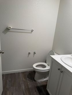 One bed room with your bathroom