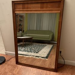 Mid Century Modern Mirror By Keller https://offerup.com/redirect/?o=TUZHLkNP