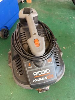 Rigid portable vacuum 4 gallon
