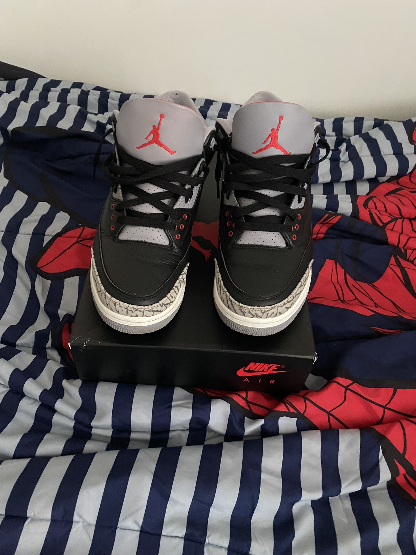 Black Cement 3s Size 9