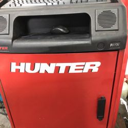 Alignment Machine Hunter PA 130 And Lyft Challenger 