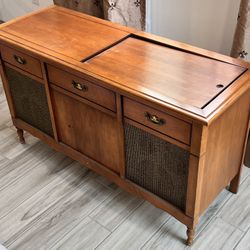 1965 Record player , Penncrest Console Sterio