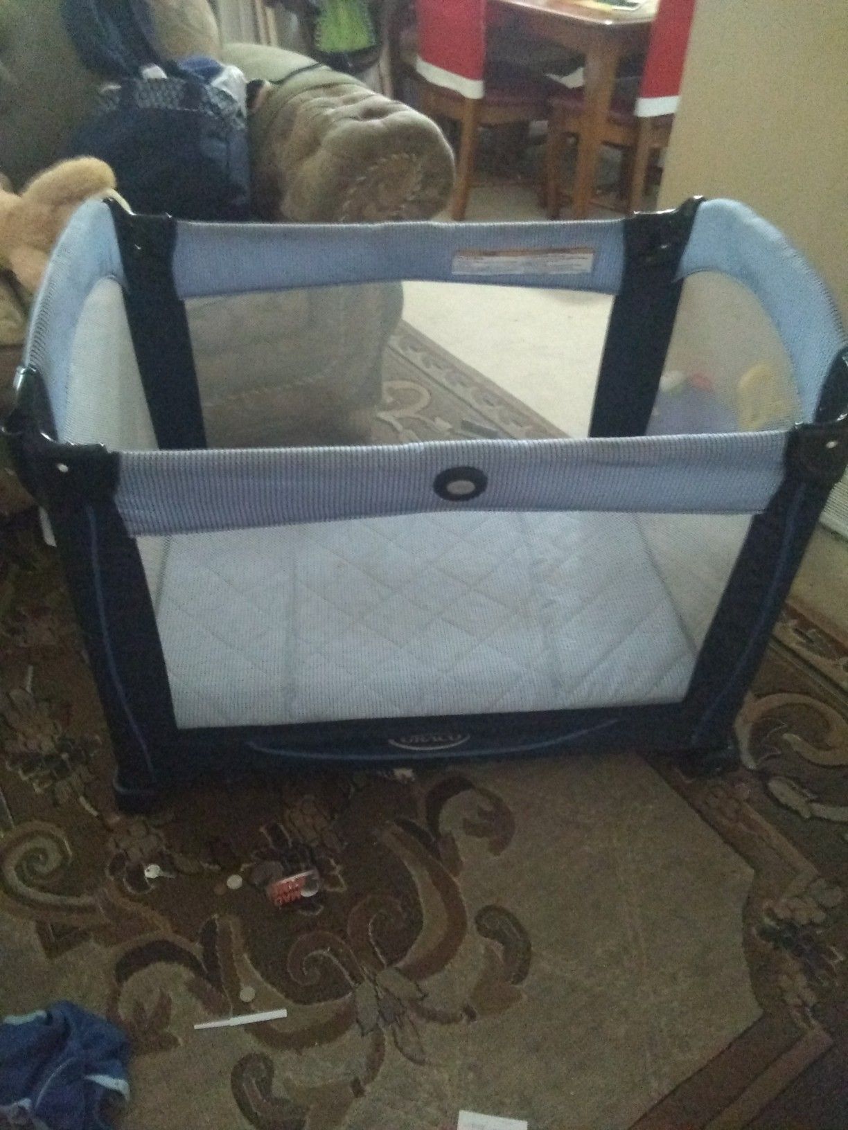 Graco play bin