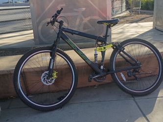 Genesis bike