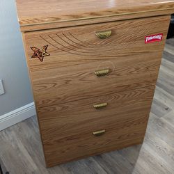 Free chest dresser