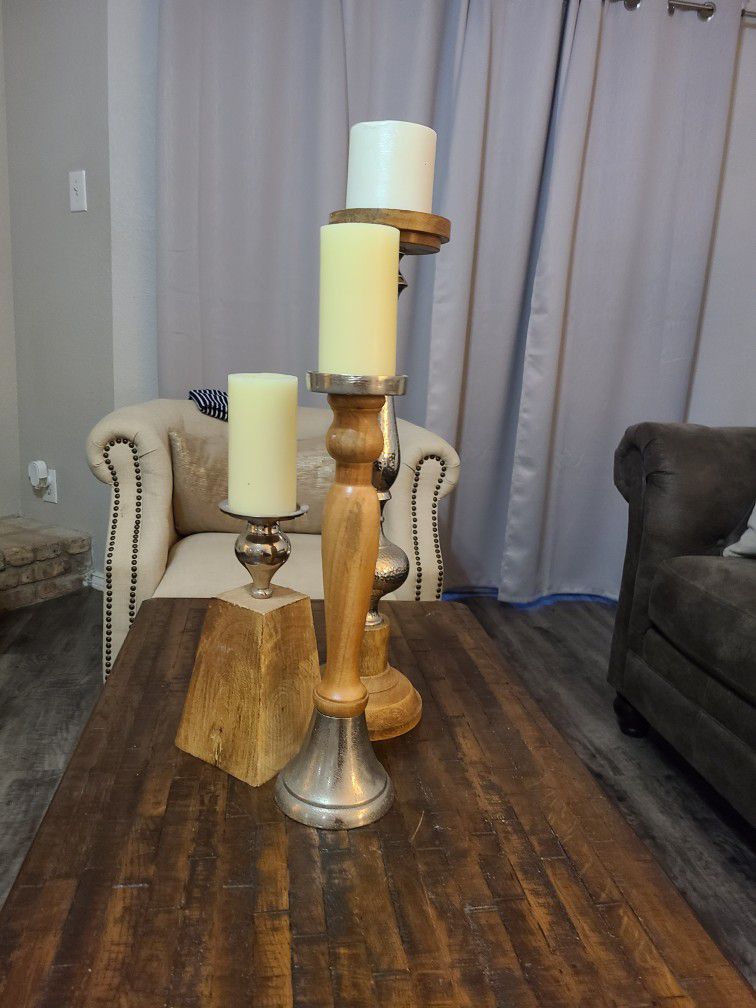 3 Set Candle Holders With Candles 