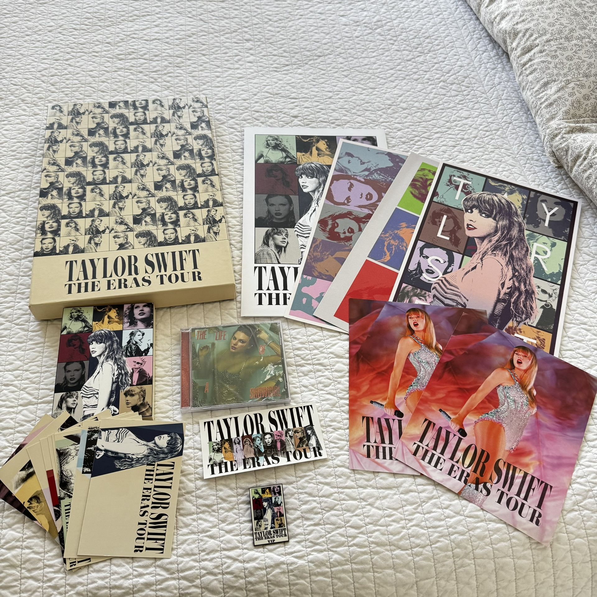 Taylor Swift Merch- VIP Box 