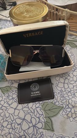 Versace Gianni Signature Sunglasses with Case