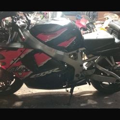1997 Honda Cbr 900 Rr Been Sitting We Will Finish It And Go Through It Or You Can