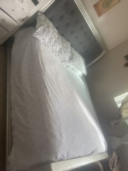 King Sized Mattress And Bed Frame