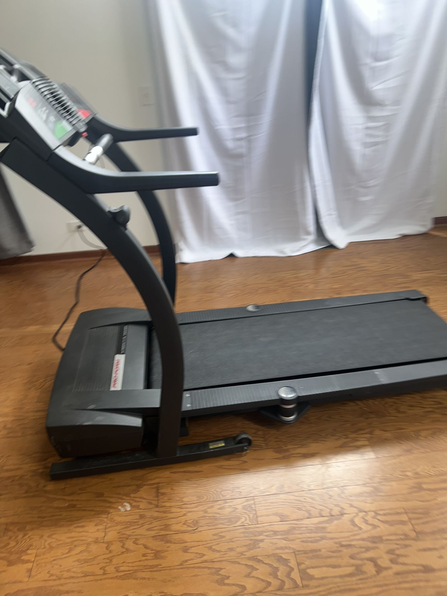 Treadmill ,Works Great, Must Sell /Moving