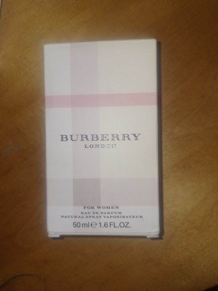 Burberry Perfume       
