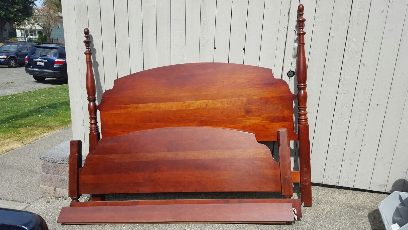 Pennsylvania House Solid Cherry King Size Headboard/Footboard