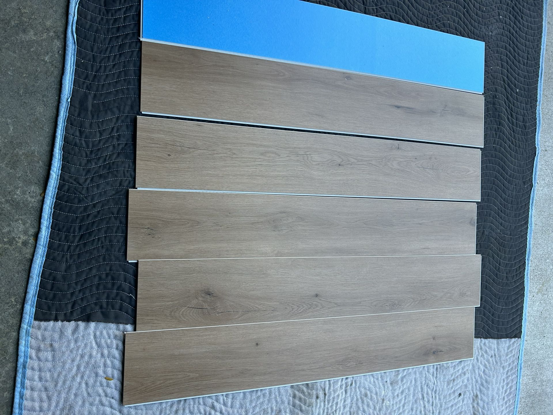 LVP Vinyl Flooring 1225 SQ FT 