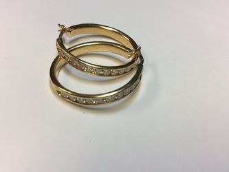 14k Yellow Gold Diamond Earrings 2 carats