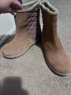 Columbia women’s weather boots