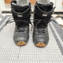 Libertine Rome mens size 9 snowboard boots