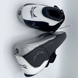 Mota Silver size 5 