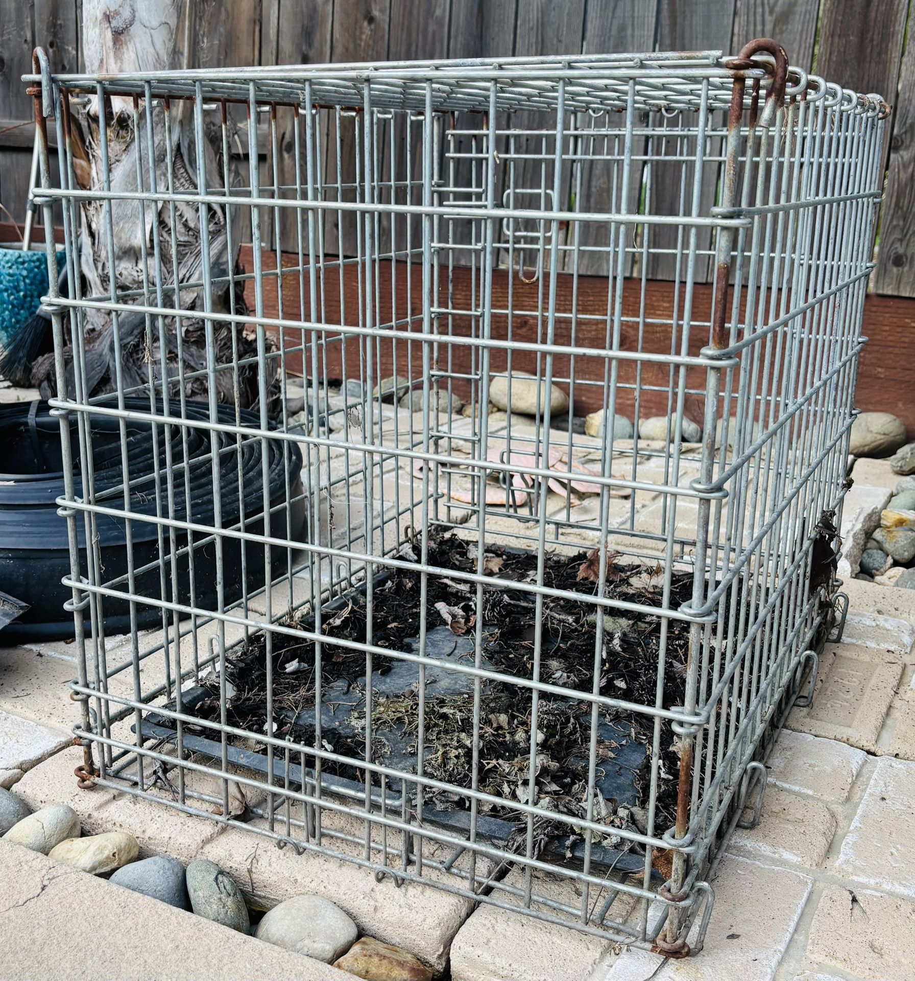 Dog/animal cage (Please see my other Listings)$5