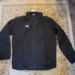 Puma Training Rain Jacket Size Medium