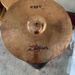 Zildjian Cymbal