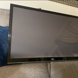 LG 50-inch 720p 3D Ready Plasma TV