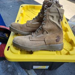 Military Boots Size 12R
