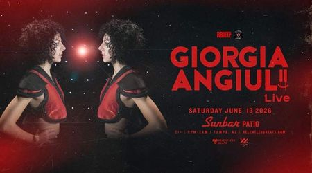 Giorgia Angiuli at sunbar  sat 13